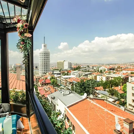 Hotel The Life &